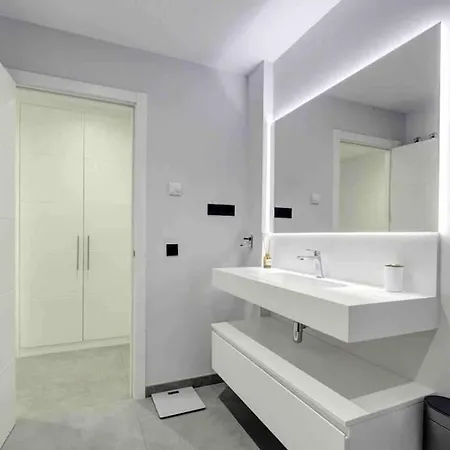 Luxury In Mirador De Hills * 에스테포나