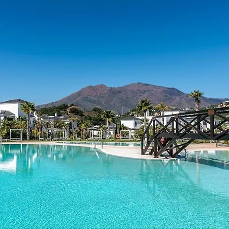 Luxury In Mirador De Hills