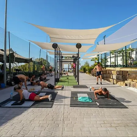 Luxury In Mirador De Hills Apartment Estepona