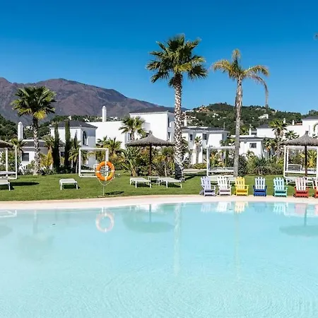 Luxury In Mirador De Hills Estepona