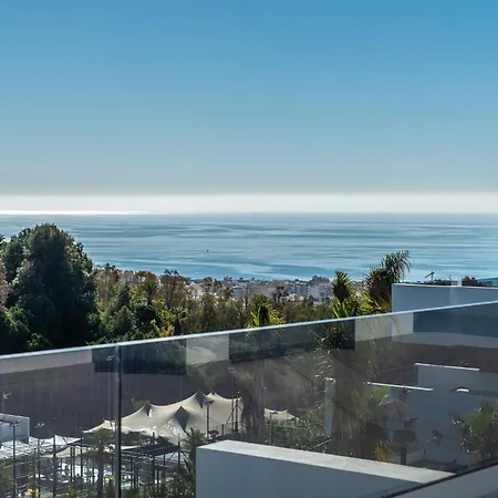 Luxury In Mirador De Hills Apartment *